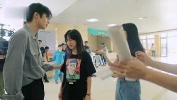 吃瓜娱乐小探,吃瓜小探带你探秘明星幕后故事